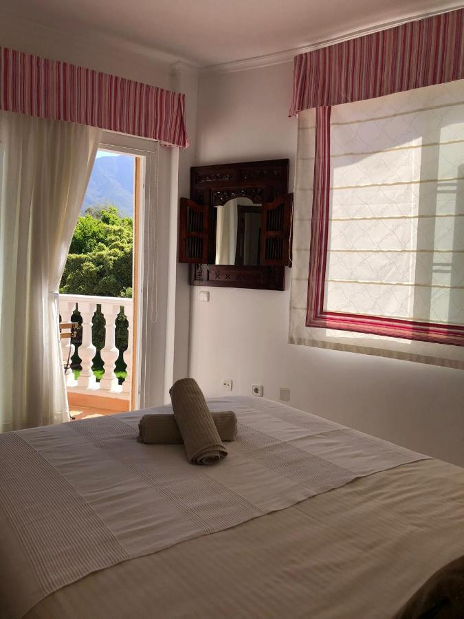 Duque Nest Hostel Адехе Екстер'єр фото