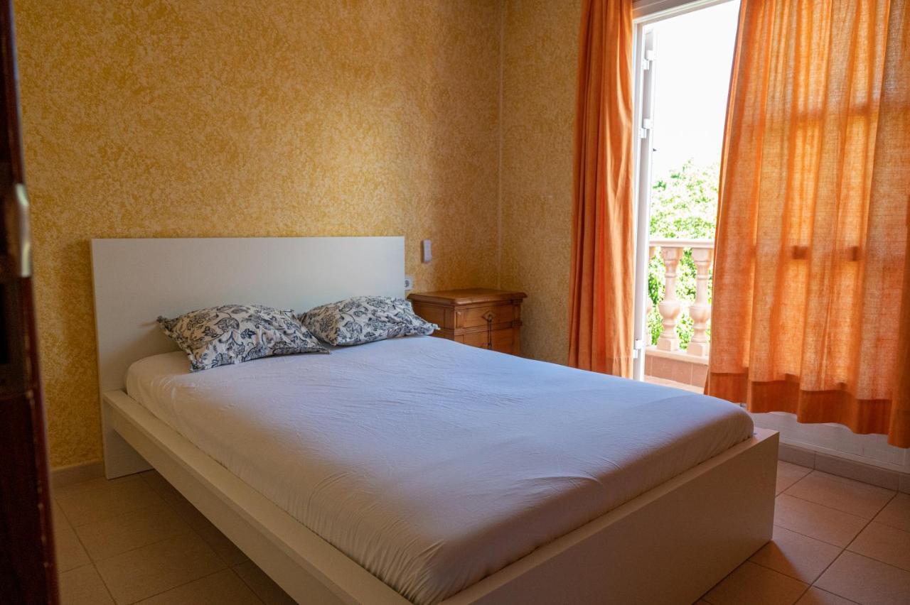 Duque Nest Hostel Адехе Екстер'єр фото